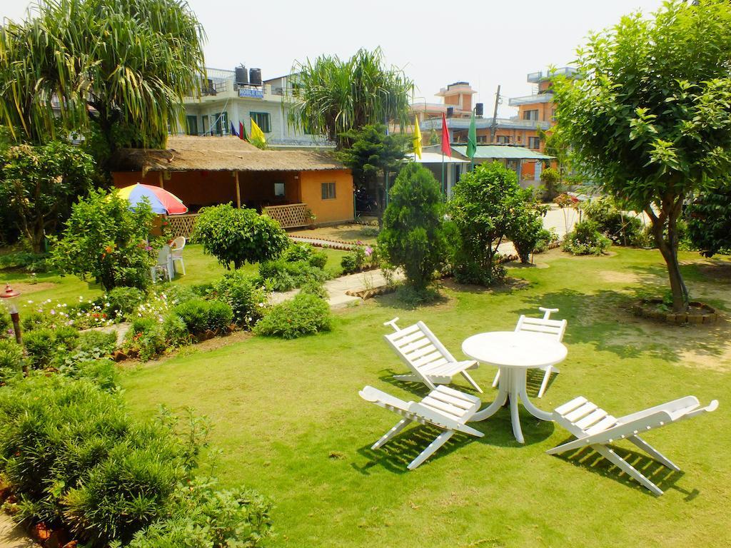 Hotel Greenland Pokhara Exterior foto